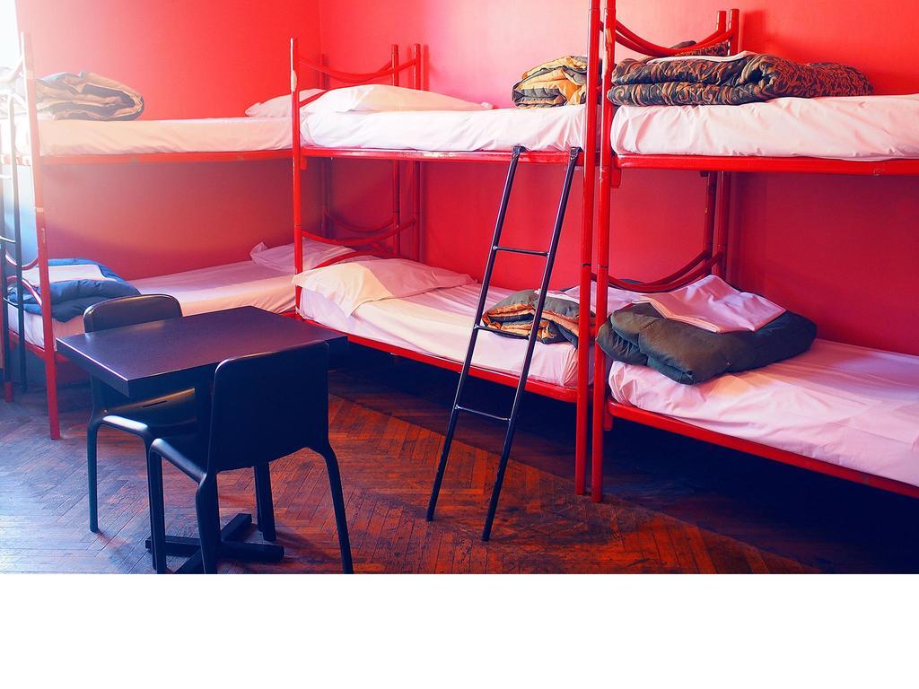 M&J Place Hostel Рим Номер фото