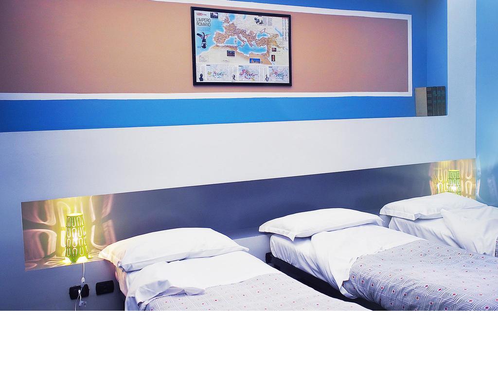 M&J Place Hostel Рим Номер фото