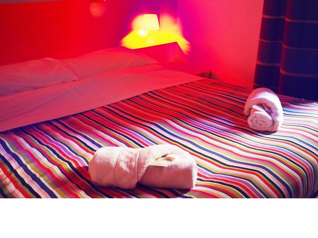 M&J Place Hostel Рим Номер фото
