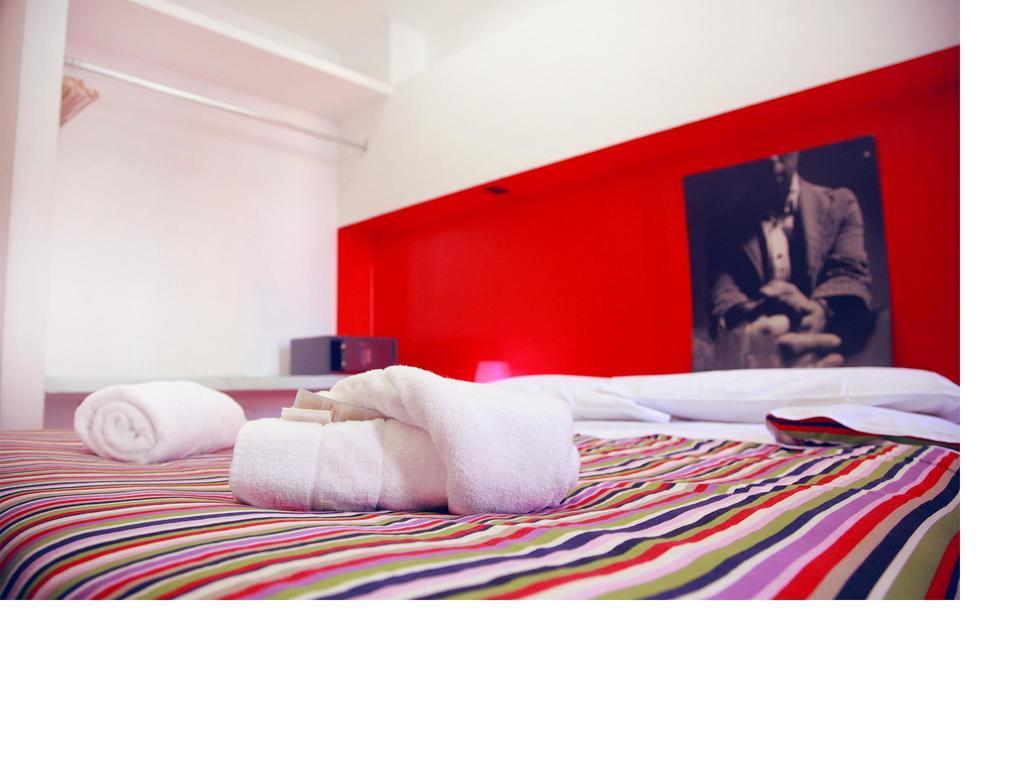 M&J Place Hostel Рим Номер фото